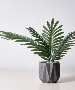 HIER_1400 Artificial Plants 5 Pack | Green Palm Leaf Stems, Artificial Leaves For Hawaiian Luau Party Decoration - Assorted Size