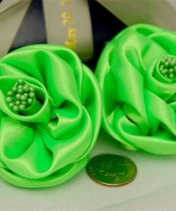 Silkflowersfactory 12/pk PRECIOUS LIFESTYLE Pearl Center Satin Craft Rose - Apple Green