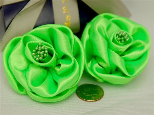 Silkflowersfactory 12/pk PRECIOUS LIFESTYLE Pearl Center Satin Craft Rose - Apple Green 3 Silkflowersfactory 12/pk PRECIOUS LIFESTYLE Pearl Center Satin Craft Rose - Apple Green